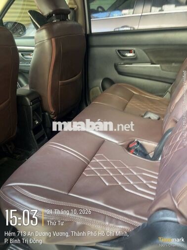 Suzuki XL7 7 chỗ Xăng Tự động màu trắng