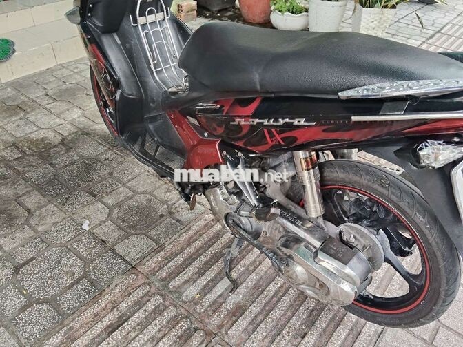 Yamaha Nouvo 4 màu Đỏ đen