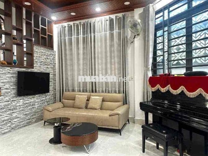 Cho Thuê Nhà/Vp góc 2 Mặt Tiền Đs.22,p.Linh Đông-4 Tầng 17tr TL