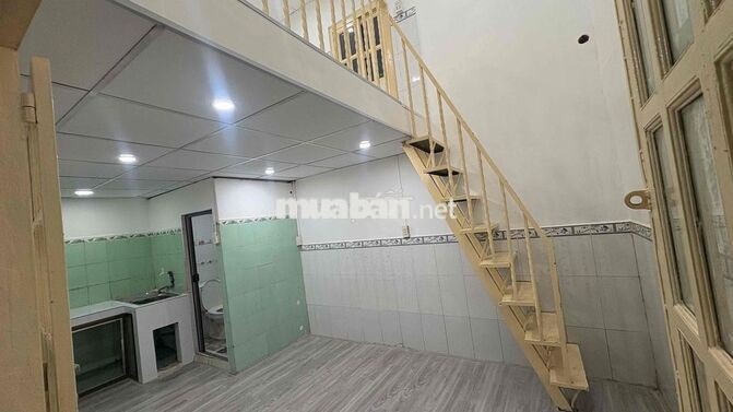 Nhà đẹp cho thuê, gần siêu thị, bv, trường học, ...................,,,