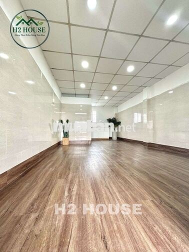 Cho thuê Studio ban công - cửa sổ trời rộng như sân bay ngay VLU❗
