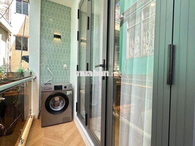Cho thuê nhà hẻm 41 Trần Nhật Duật, Tân Định, Quận 1