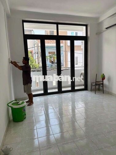 Nhà Hẻm Xe Hơi- Mới Đẹp! 15tr-3pn- Lê Lợi