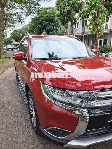 Bán 🚘 Outlander 2.0L  2019  Premium Đỏ