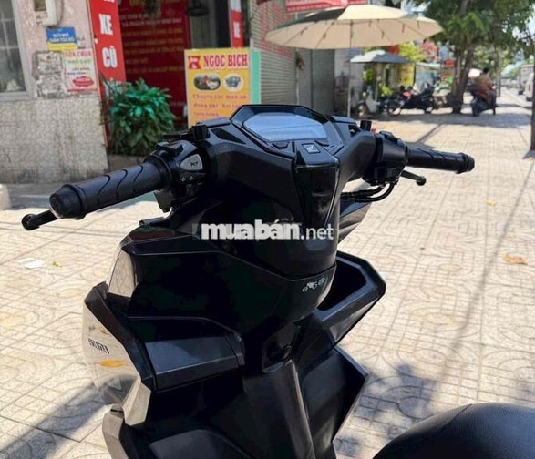 HONDA VARIO 160 ABS 2023 ODO 12.000KM Zin Keng