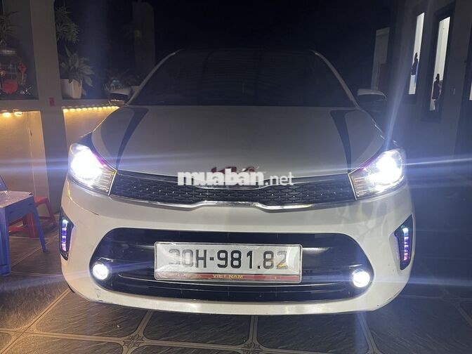Kia Soluto 2022 Số sàn Trắng