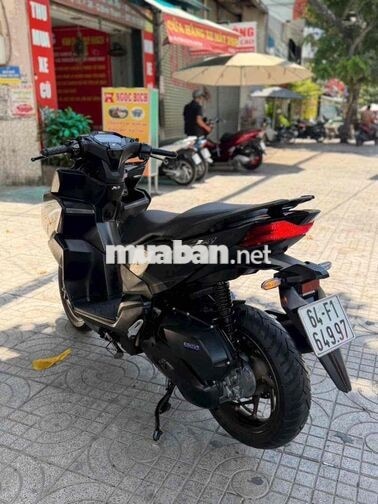 HONDA VARIO 160 ABS 2023 ODO 12.000KM Zin Keng