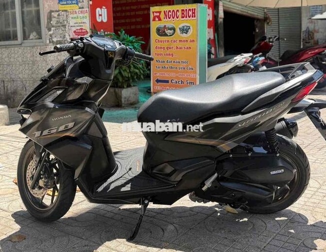 HONDA VARIO 160 ABS 2023 ODO 12.000KM Zin Keng