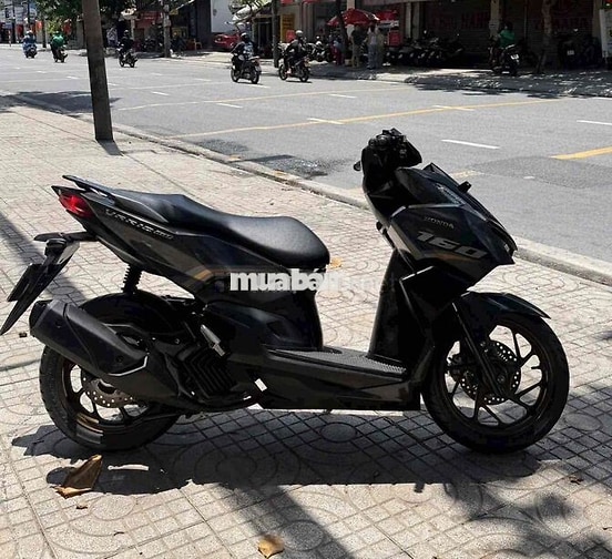 HONDA VARIO 160 ABS 2023 ODO 12.000KM Zin Keng