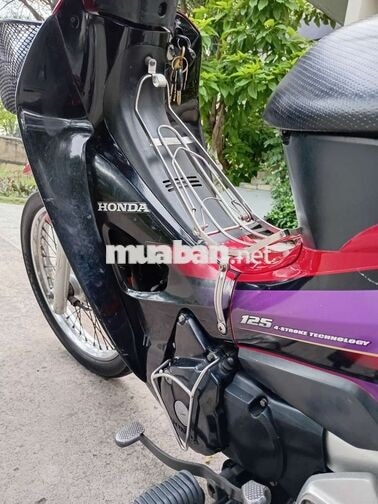 Honda Future II 125cc màu Đỏ đen