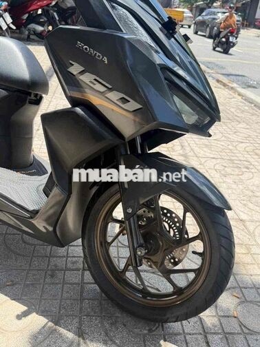 HONDA VARIO 160 ABS 2023 ODO 12.000KM Zin Keng