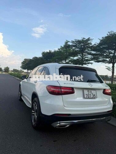 Mercedes-Benz GLC 250 2017 4Matic Trắng