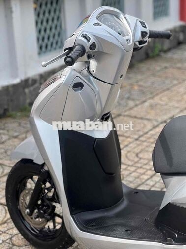 Lead 125 2021 16.000km màu Bạc bstp chính chủ