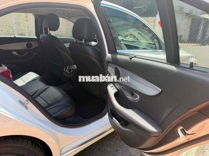 Mercedes-Benz C200 2016 65k mile Trắng