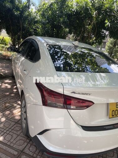 Hyundai Accent 2022 Số sàn 158000 km Trắng