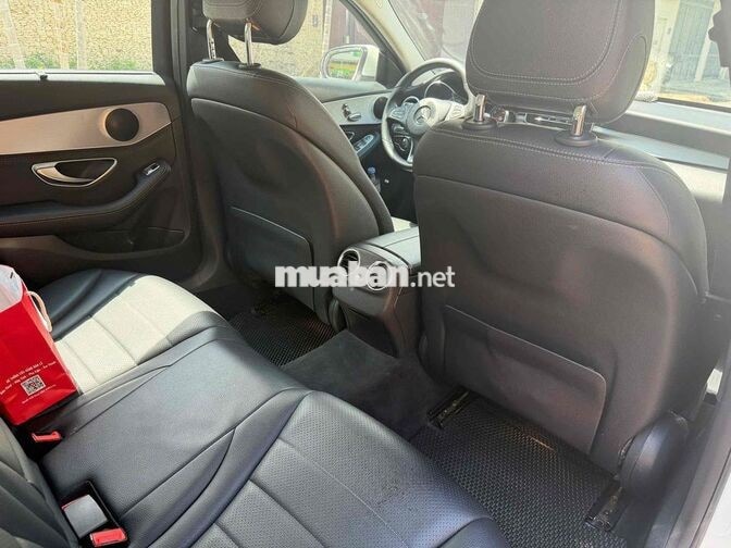 Mercedes-Benz C200 2016 65k mile Trắng