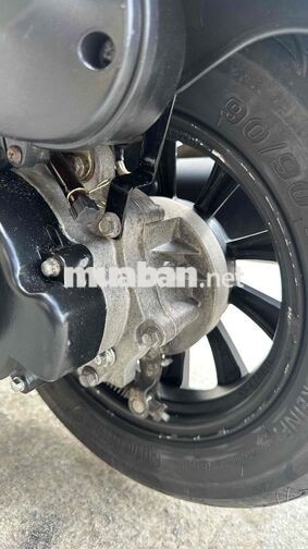Piaggio Vespa 50cc 2022 Vàng đen ( hỗ trợ góp )
