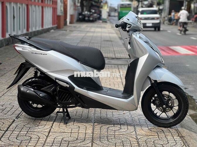Lead 125 2021 16.000km màu Bạc bstp chính chủ