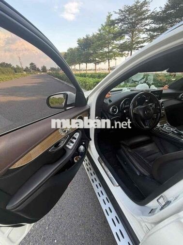 Mercedes-Benz GLC 250 2017 4Matic Trắng