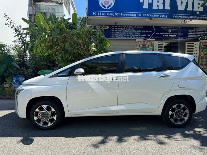 Hyundai Stargazer Cao cấp 2022 dki 2023 bản 6 chổ