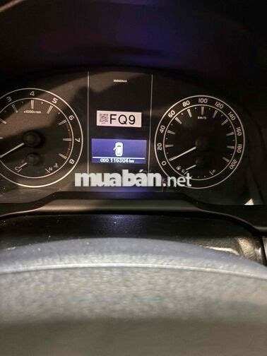 Toyota Innova 2022 7 chỗ Bạc 116304 km