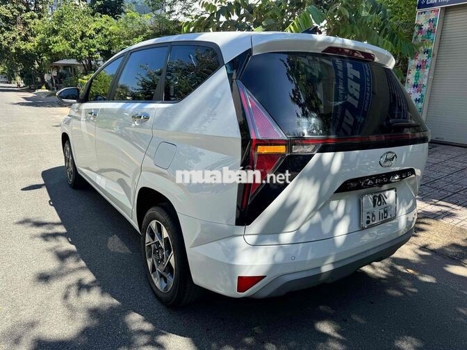 Hyundai Stargazer Cao cấp 2022 dki 2023 bản 6 chổ