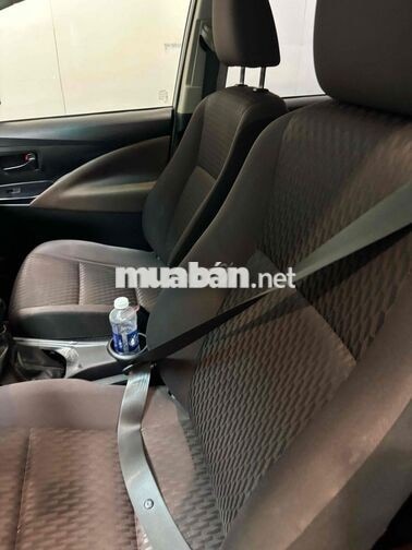 Toyota Innova 2022 7 chỗ Bạc 116304 km