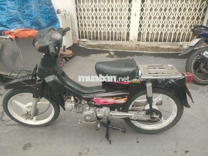 Honda Dream màu Đen