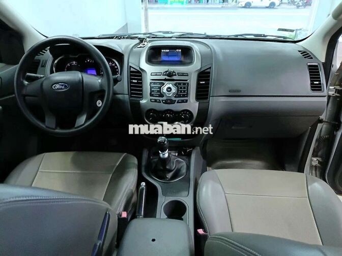 Ford Ranger XLS 2013 2.2 Số Sàn Bạc