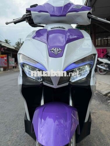 Honda Air Blade 125 2018 trắng tím
