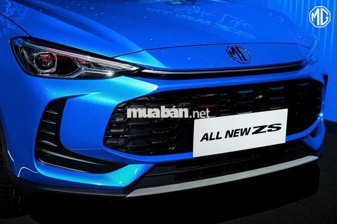 ZS Hybrid mới giao ngay
