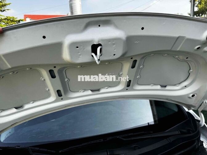 Hyundai Grand i10 2020 MT Full 8.000 km Trắng