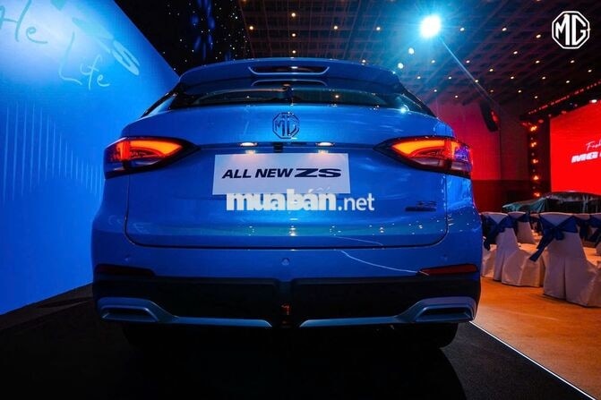 ZS Hybrid mới giao ngay