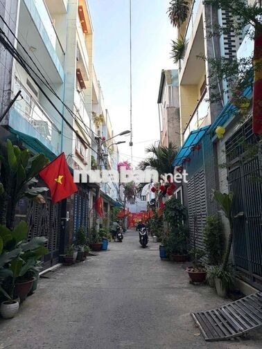 Nhà Thuê KDC HỒNG LONG,ĐS.8,p.HBP TĐ 2 Tầng HXH 11Tr