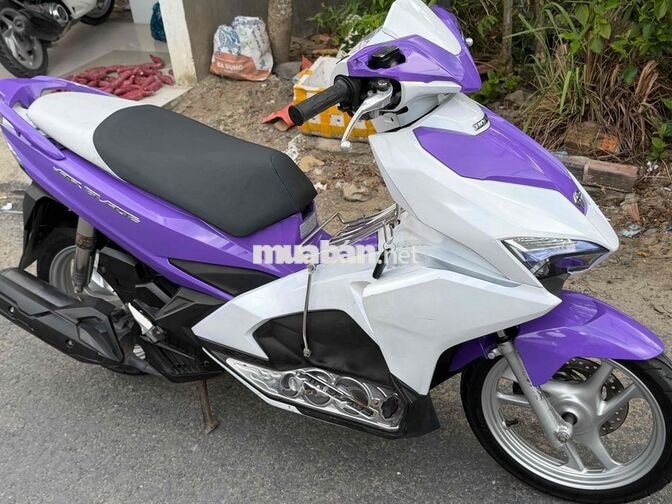 Honda Air Blade 125 2018 trắng tím