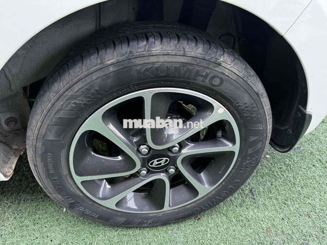 Hyundai Grand i10 2020 MT Full 8.000 km Trắng