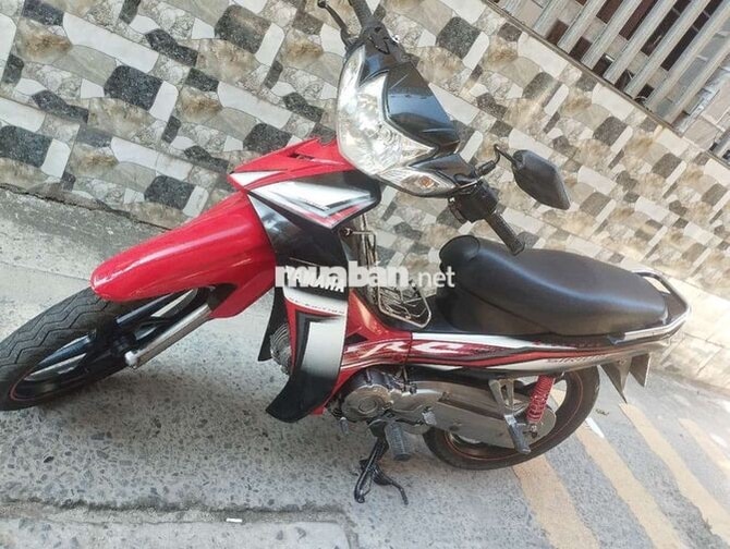Yamaha Sirius RC 110cc màu Đỏ đen