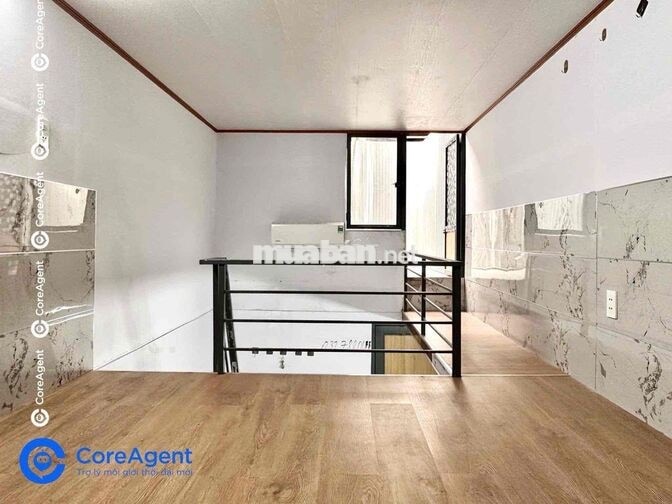 PHÒNG GÁC CAO ĐỨNG ĐƯỢC SẴN MÁY LẠNH NGAY LÊ TRỌNG TẤN GẦN AEON TP