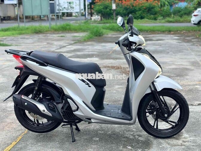 Cần bán SH 2018 biển43 cbs màu bạc phchoer cực đẹp