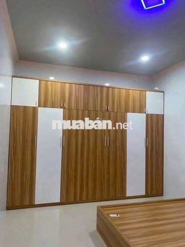 NHÀ 1 LẦU PHƯỜNG PHÚ TÂN 121 M2