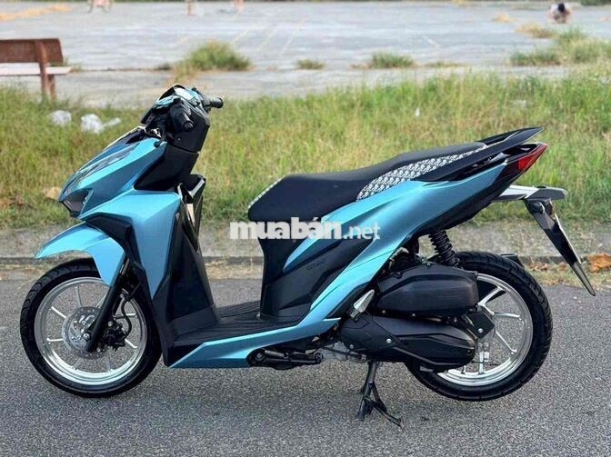 Cần bán VARIO 125 2021 bs43 màu xanh băng mâm crom
