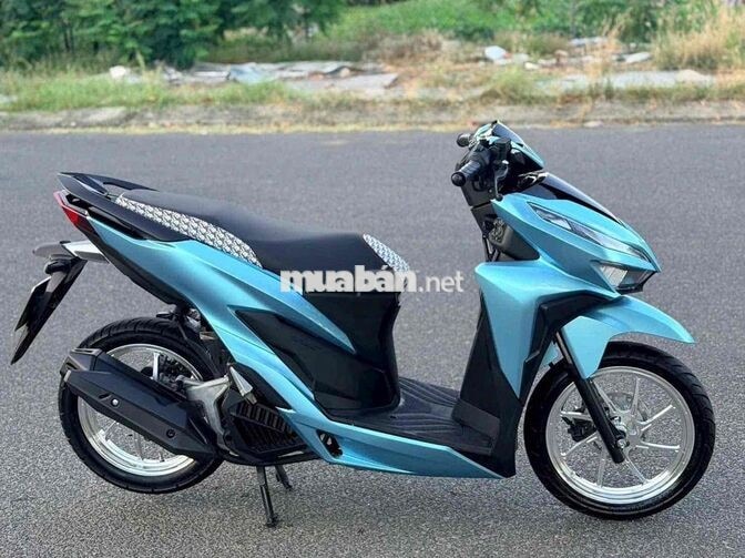 Cần bán VARIO 125 2021 bs43 màu xanh băng mâm crom