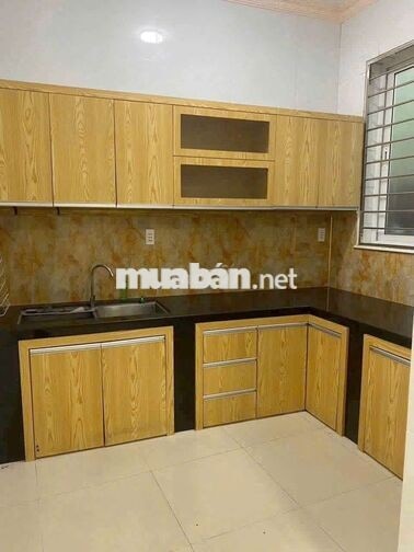 NHÀ 1 LẦU PHƯỜNG PHÚ TÂN 121 M2