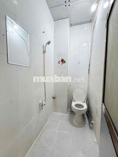 Phòng Gác Rộng 30m2 Cho Thuê Giá Rẻ - Sẵn Tủ Lạnh - Gần Aeon Tân Phú
