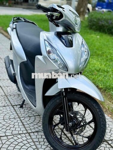 Honda Vision 2021 màu Bạc