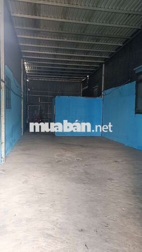 Nhà Thuê 5*25 Có SÂN ĐẤT rộng có 1pn.Đừờng kênh  trung ương Vĩnh Lộc B