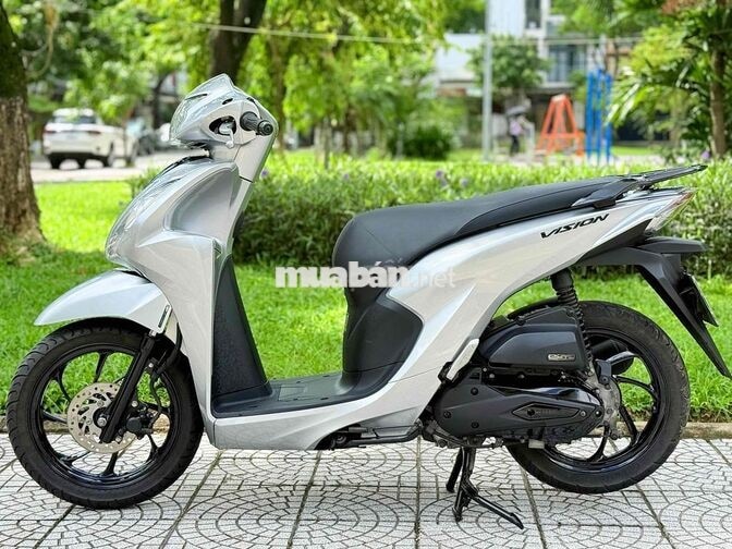 Honda Vision 2021 màu Bạc