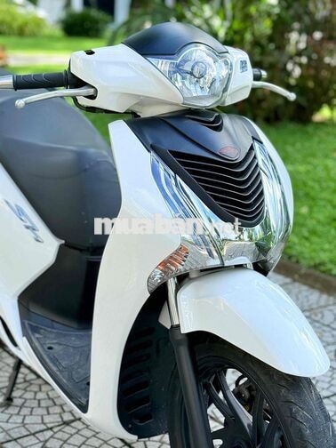 Honda SH 125 2016 màu trắng
