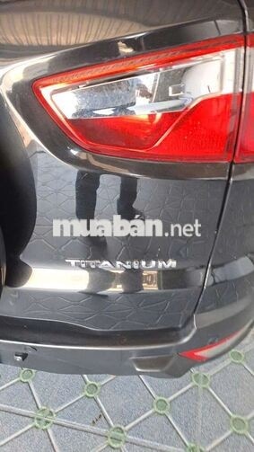 Ford EcoSport 2017 Titanium 5 chỗ đen
