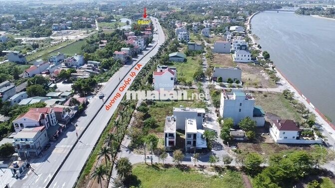Bán gấp giảm giá sâu - Đất Mặt QL1A Phủ Lý, 96m2 sử dụng, giá 2,38 tỷ